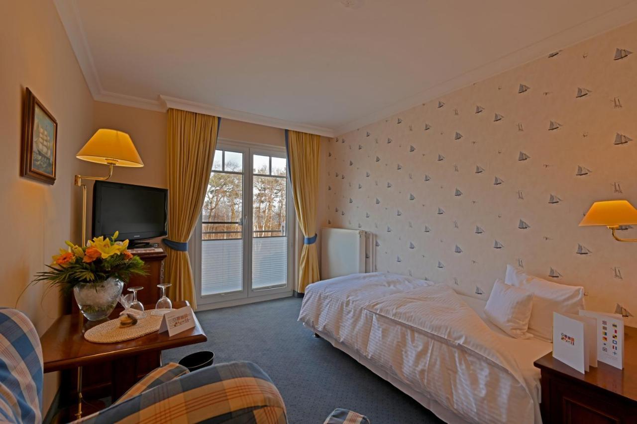 Hotel Meerlust 青斯特 外观 照片