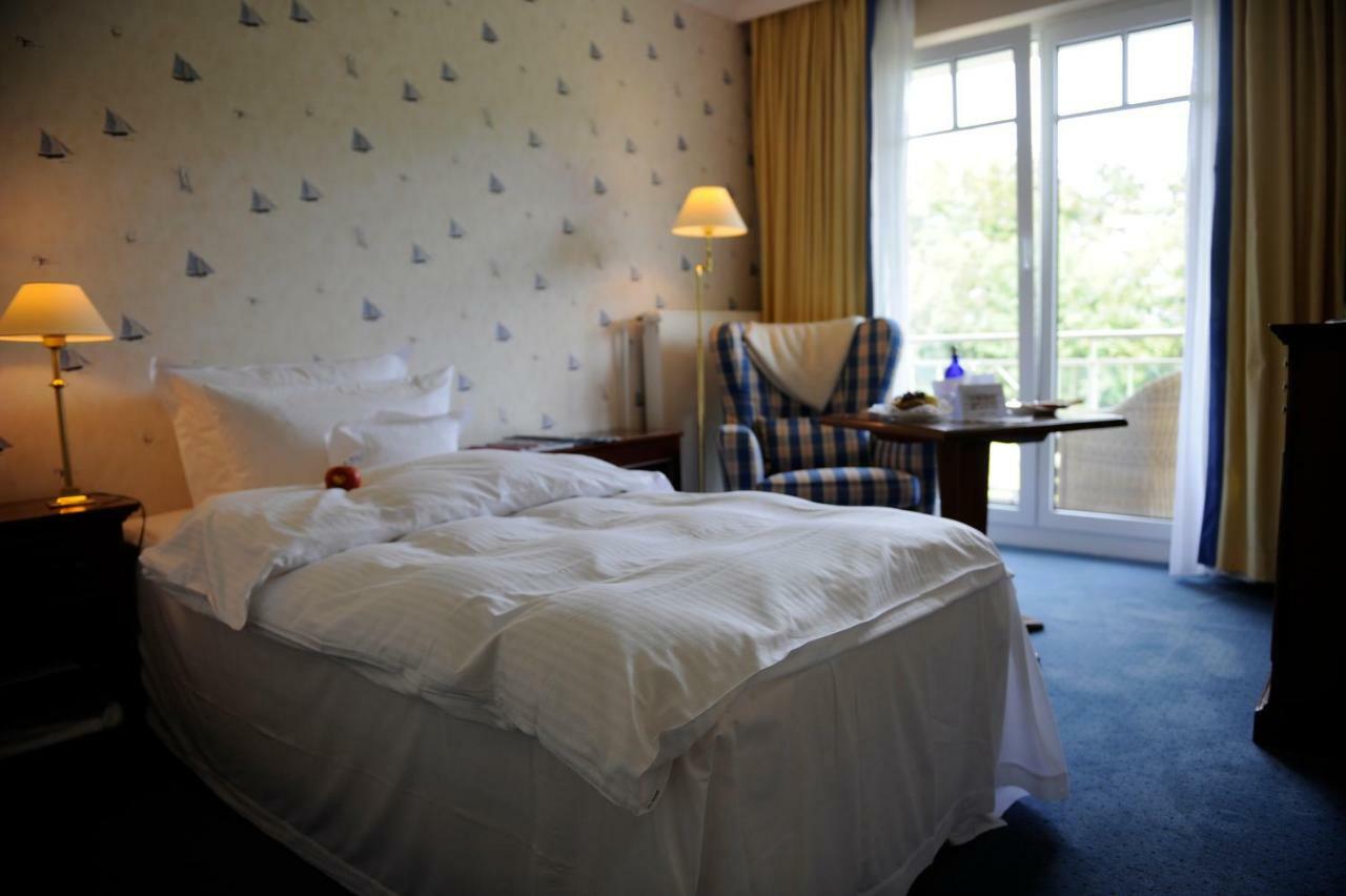 Hotel Meerlust 青斯特 外观 照片